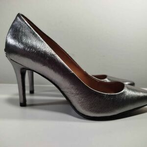 Calvin Klein Heels Metallic Silver Pointed Toe Pumps Women’s 6 Elegant